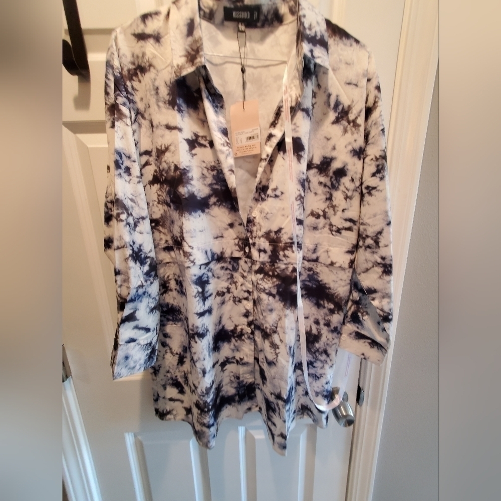 MISSGUIDED NWT SZ 10 Utility Shirt  Dress Tie Dye. Blue black